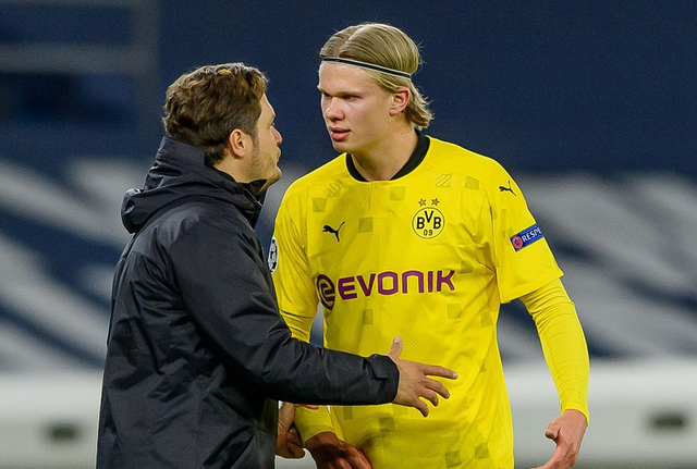 记者：曼城愿意冬窗外租18岁前锋桑加雷，安德莱赫特等队有意