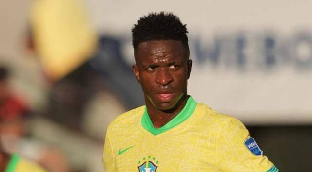 U22国足12月集训并参加U23亚洲杯29人名单：王钰栋、徐彬入选（U22国足12月集训备战U23亚洲杯，29人名单出炉：王钰栋、徐彬在列）