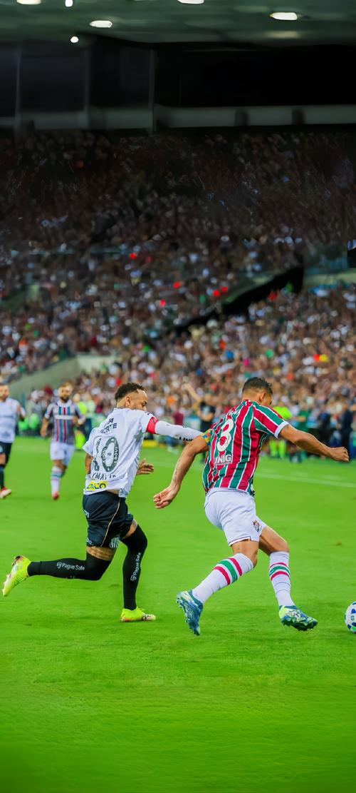 铁卫主场首球比肩C罗，曼联1-1西汉姆联，反超利物浦升英超第八