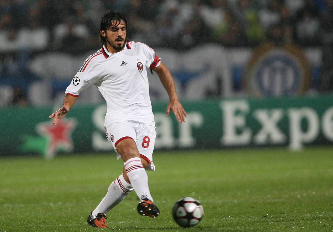 奥尔莫进球的艺术作品：26次传球，巴萨团队配合的巅峰演绎