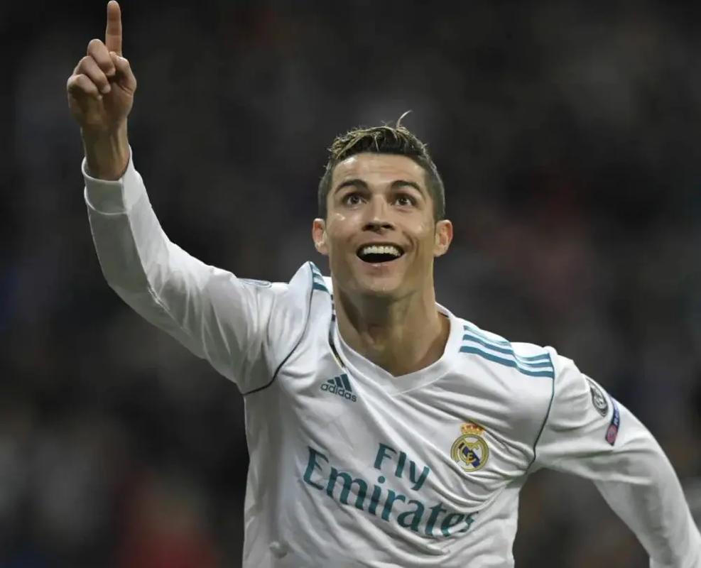 罗马诺：萨拉赫缺席欧冠为斯洛特和管理层共同决定