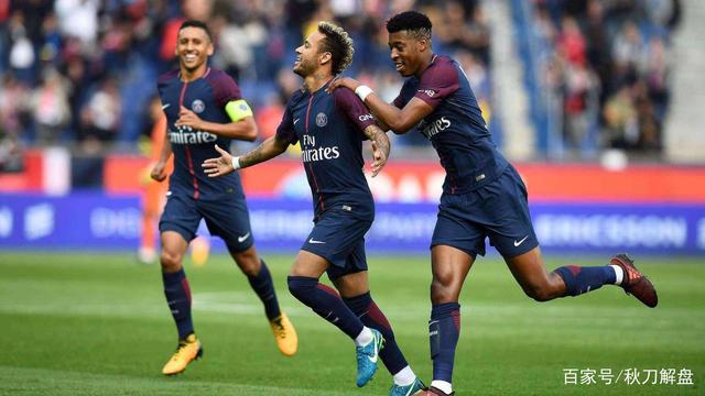 皮亚斯特里：在这一年中学到了很多，诺里斯的冠军实至名归