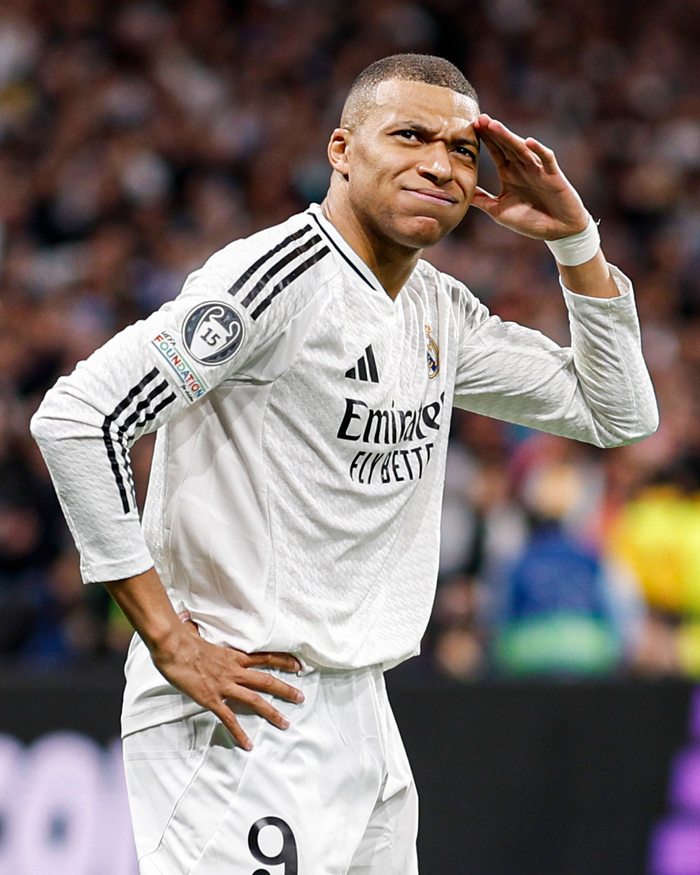 纳萨里奥：明年奋斗的目标，是在足协杯和中超取得更好的成绩（纳萨里奥：明年将力争在足协杯与中超取得更佳战绩）